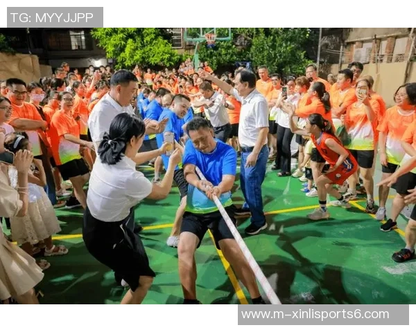 悉尼火焰对抗强敌展现团队精神与顽强斗志的精彩赛事回顾